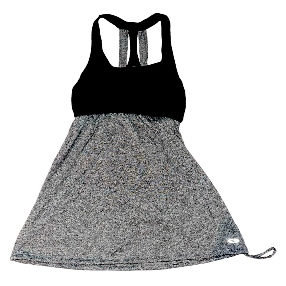 NWOT Champion work out top, built in sports bra with support! M